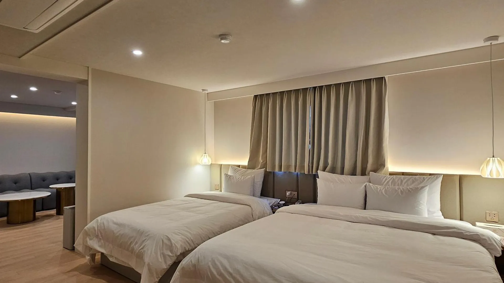 Denbasta Hotel Choeup Busan