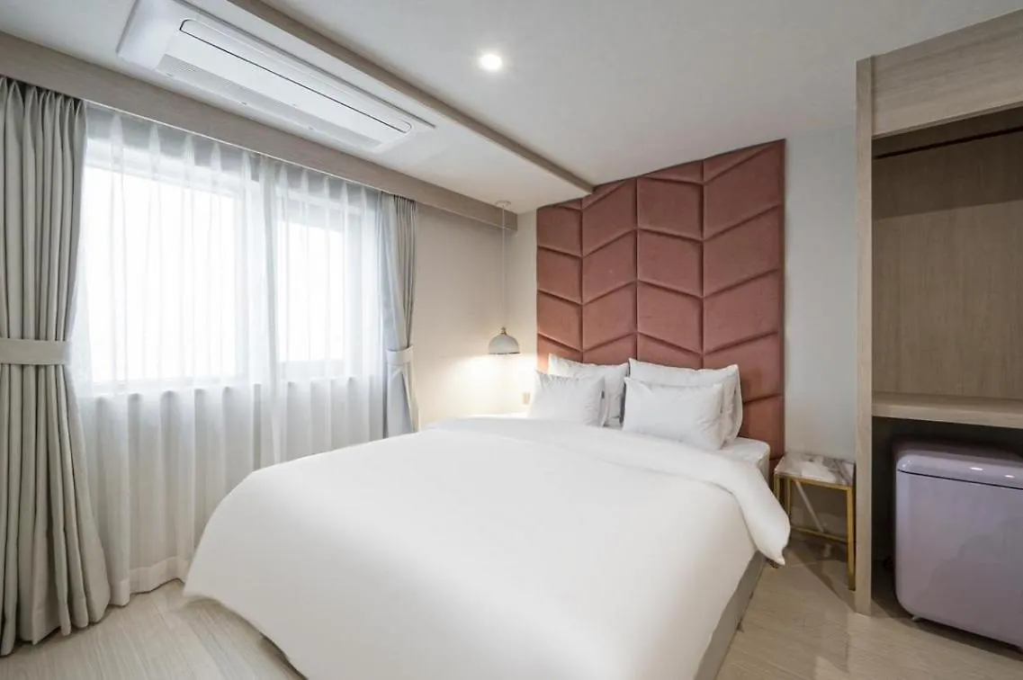 Denbasta Hotel Choeup Busan South Korea